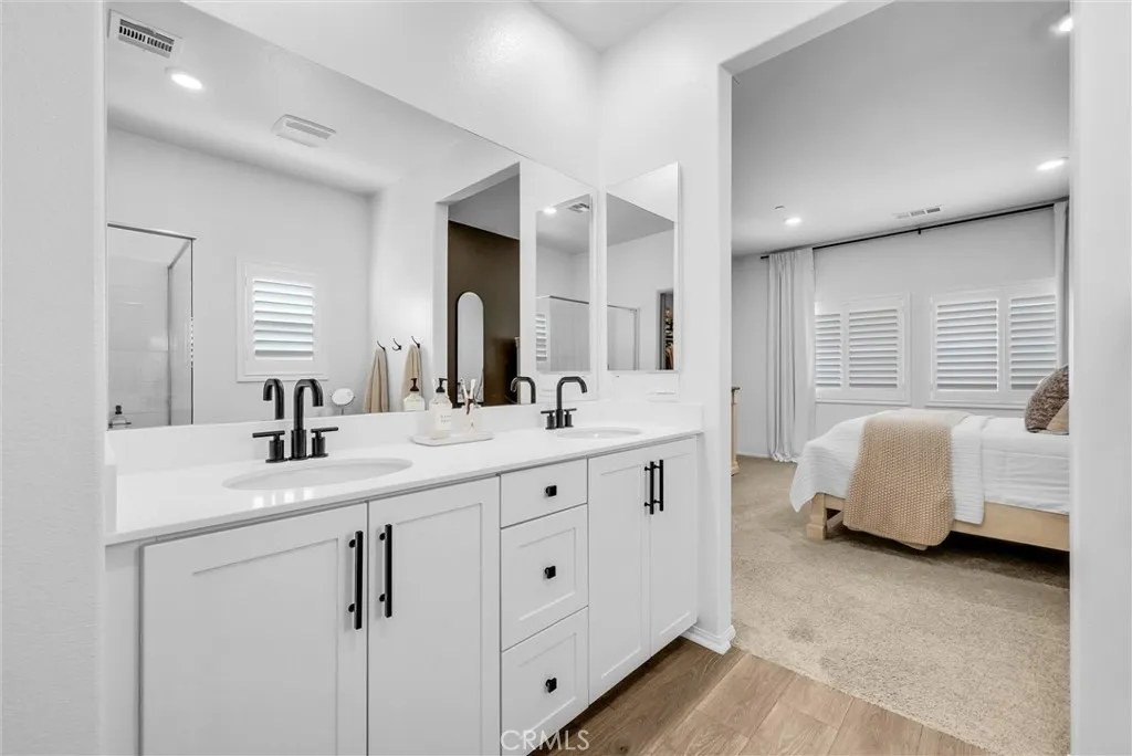 2039 Renata Drive, Perris, California 92571 home-pic-17