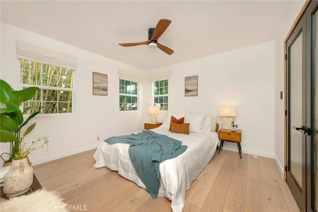 800 N N Formosa, Los Angeles, California 90046 home-pic-16
