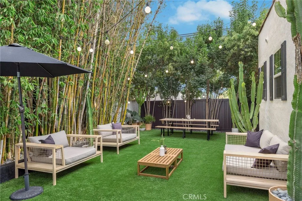 800 N N Formosa, Los Angeles, California 90046 home-pic-30