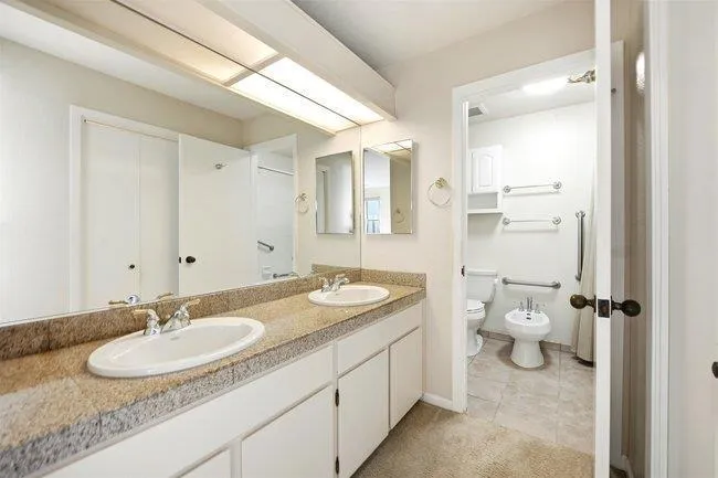 1067 Padre Drive 2, Salinas, California 93901