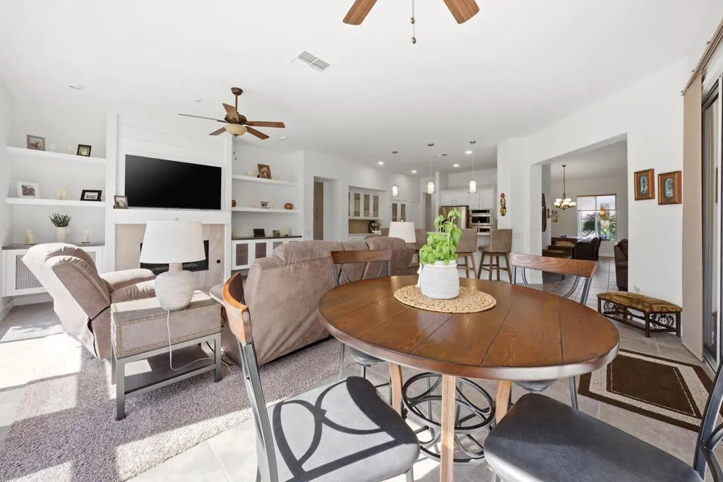 78443 Sterling Lane, Palm Desert, California 92211 home-pic-10