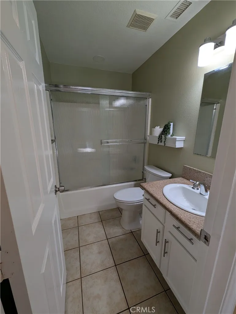 51955 Riza, Cabazon, California 92230 home-pic-9