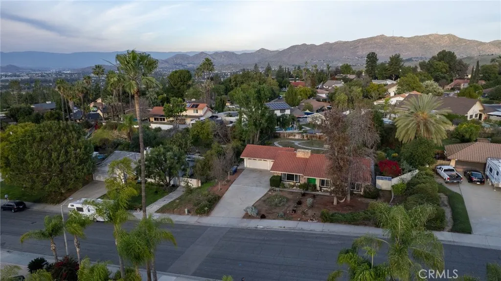 6180 Shaker, Riverside, California 92506 home-pic-2