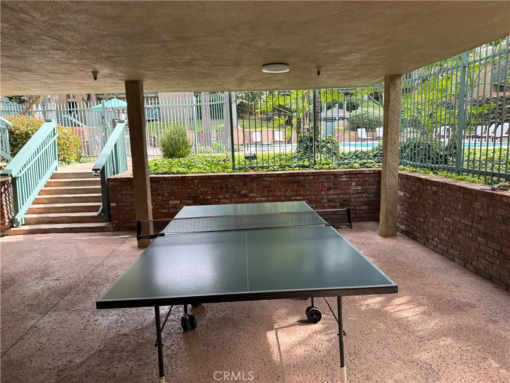 Ping Pong