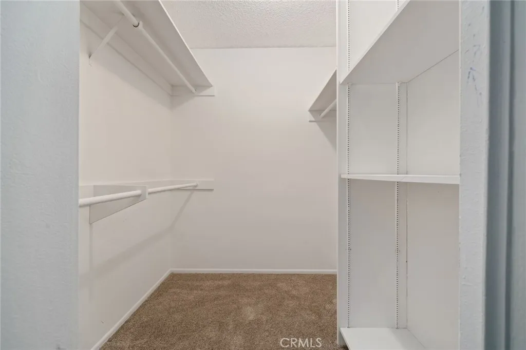 Walk-in closet
