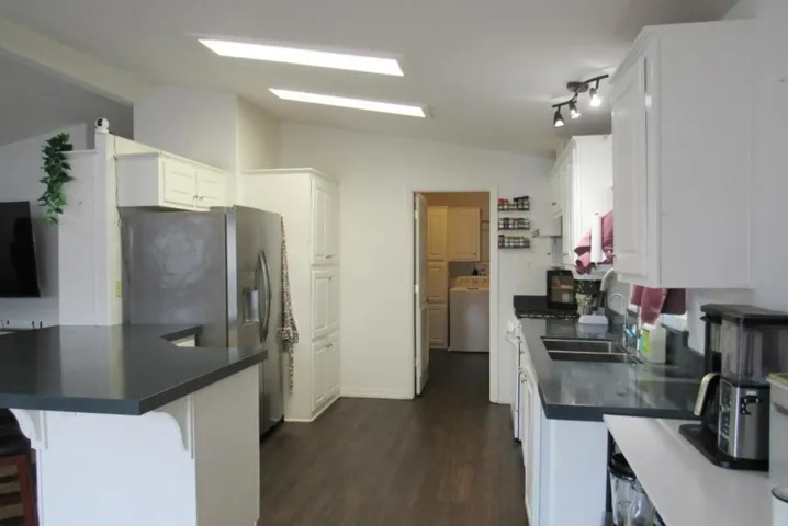 1220 Vienna Drive, Sunnyvale, California 94089