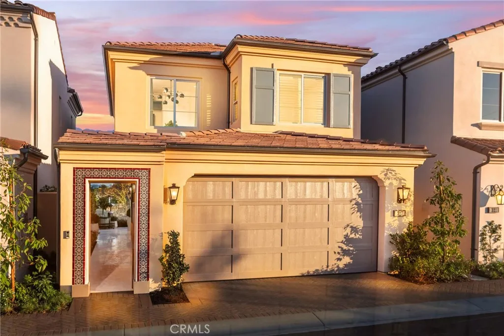 269 Raffini, Irvine, California 92618 home-pic-1