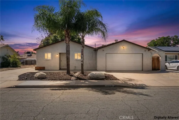 Twilight Front of House