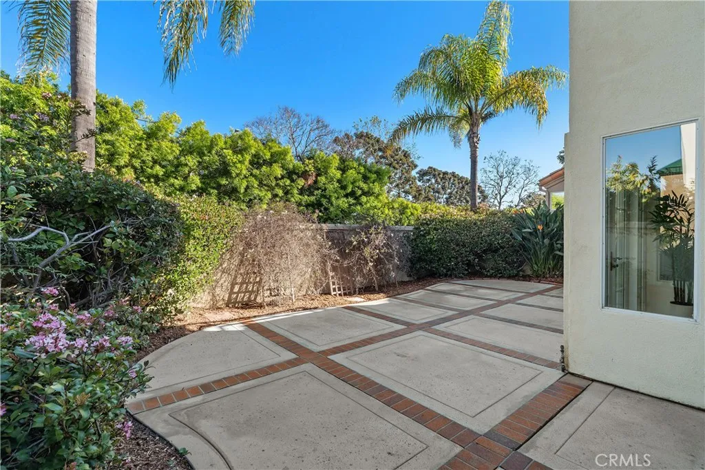 20 Vienna, Laguna Niguel, California 92677 home-pic-34