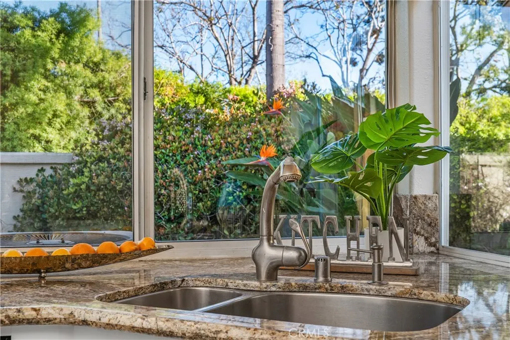 20 Vienna, Laguna Niguel, California 92677 home-pic-15