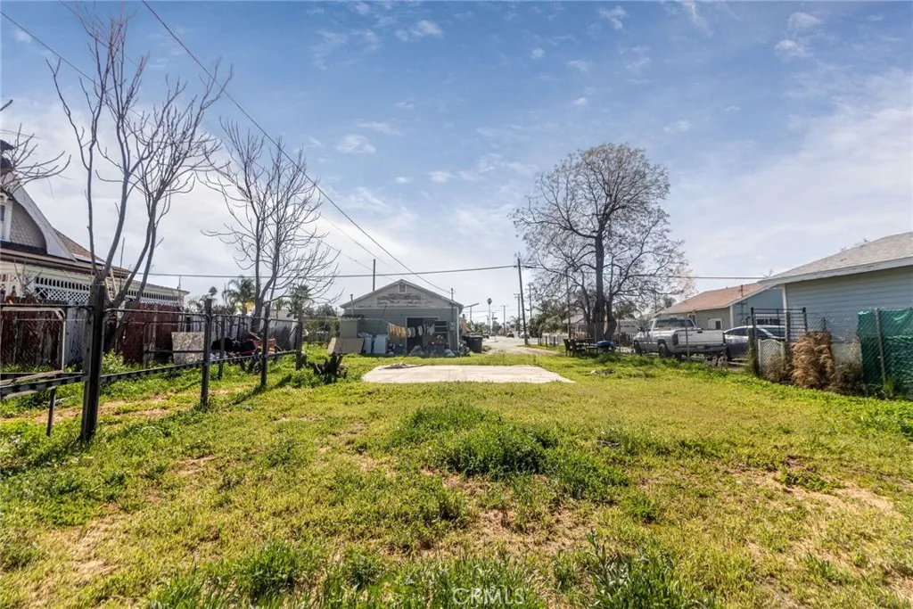 445 E Main, San Jacinto, California 92583 home-pic-14