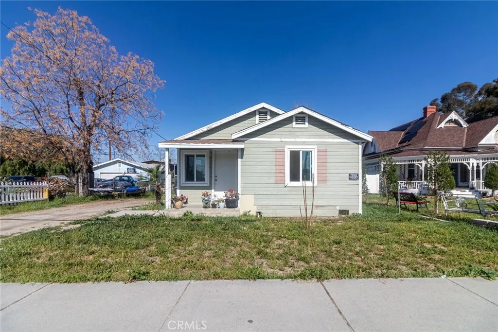 445 E Main, San Jacinto, California 92583 home-pic-1