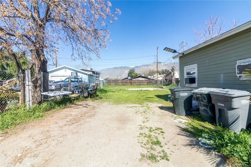 445 E Main, San Jacinto, California 92583 home-pic-11