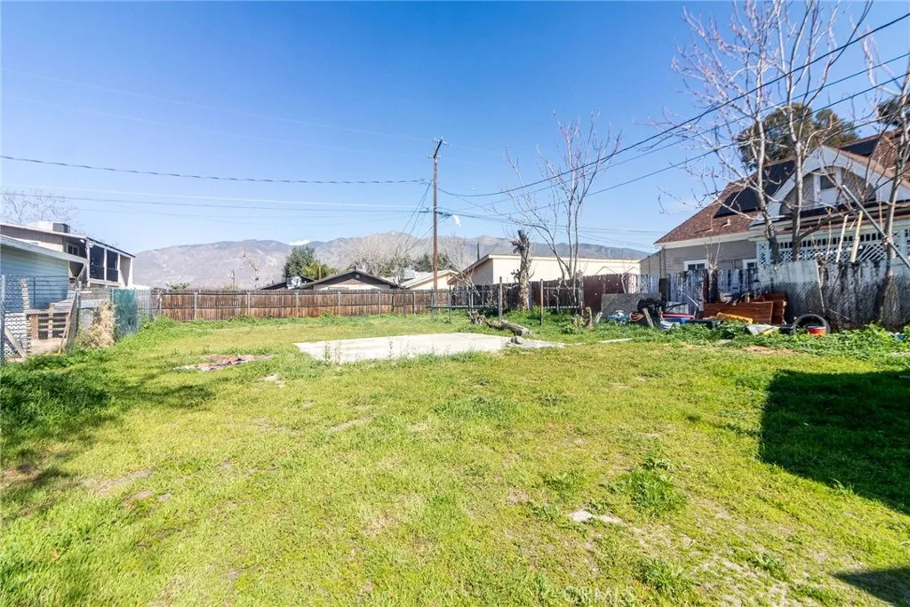 445 E Main, San Jacinto, California 92583 home-pic-12