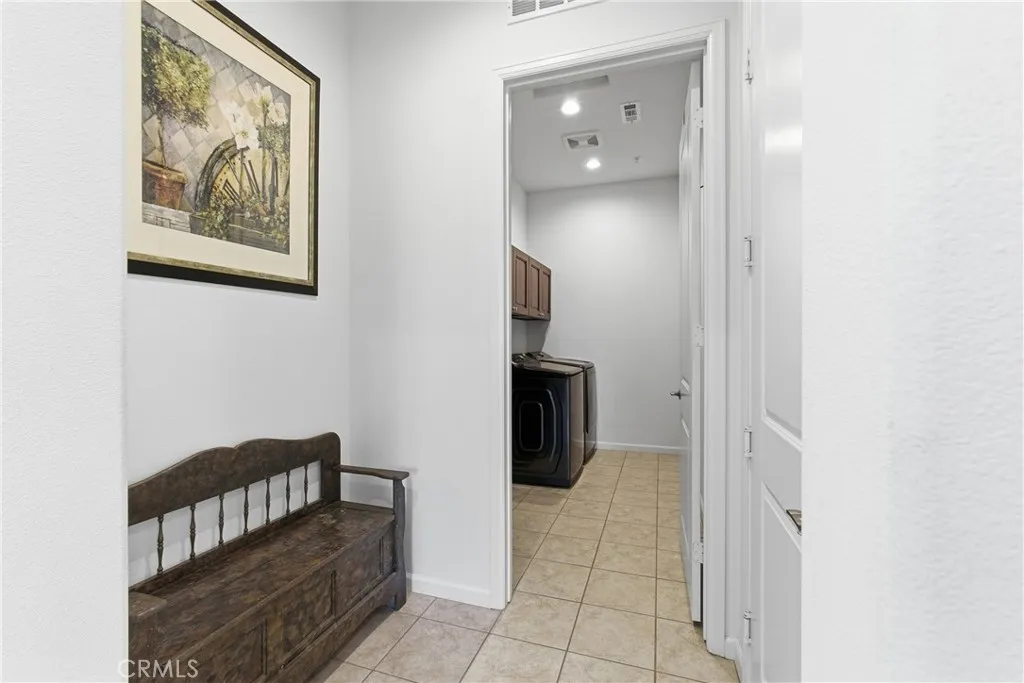 11863 Trailwood Ct, Corona, California 92883 home-pic-29