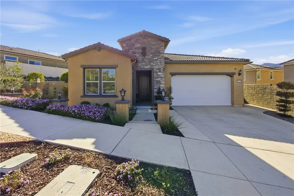 11863 Trailwood Ct, Corona, California 92883 home-pic-34