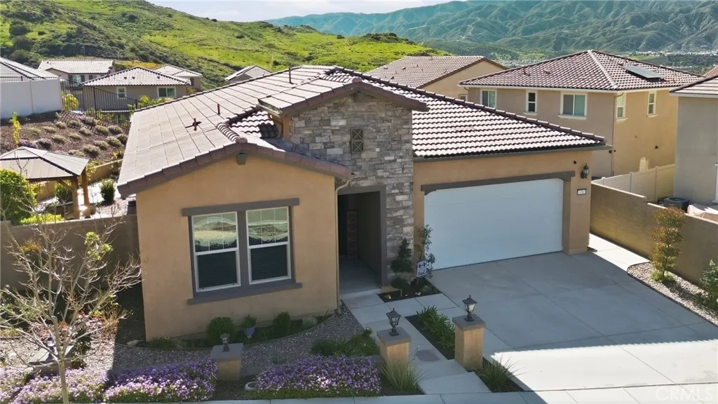 11863 Trailwood Ct, Corona, California 92883 home-pic-18