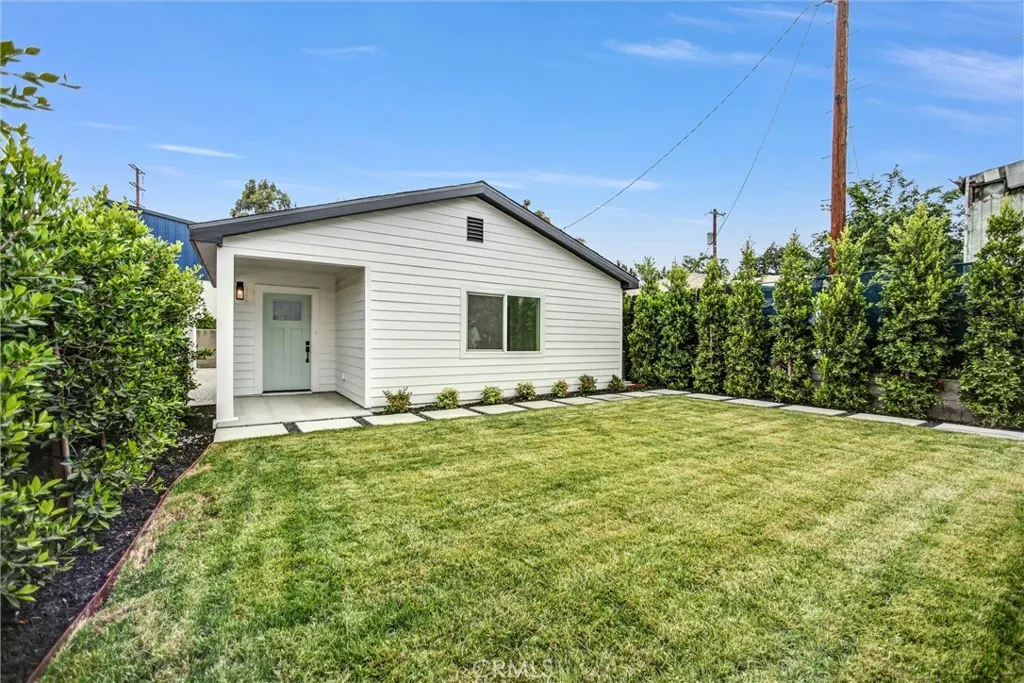 723 Chestnut Avenue, Los Angeles, California 90042 home-pic-13