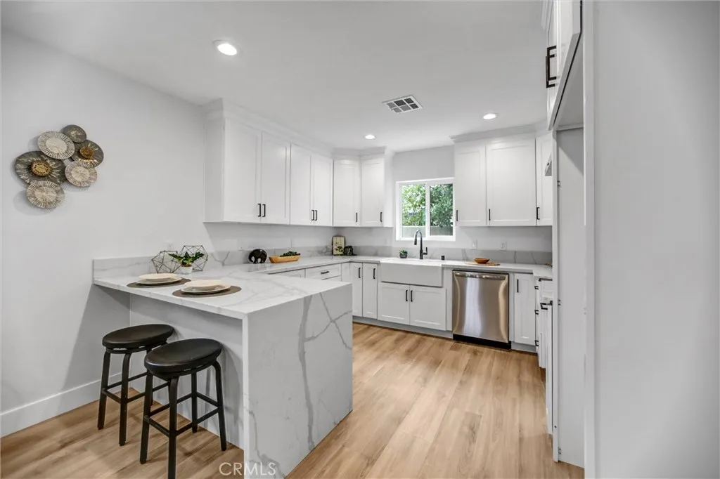 723 Chestnut Avenue, Los Angeles, California 90042 home-pic-18