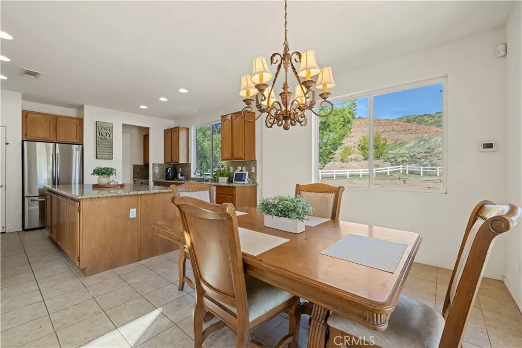 Eat in Kitchen