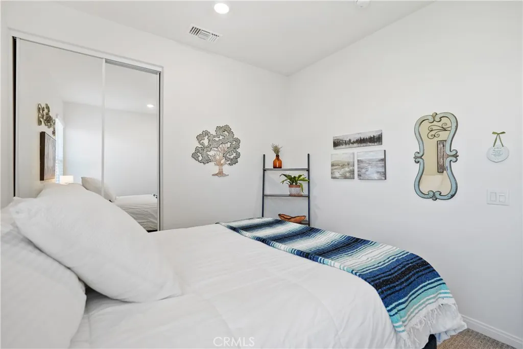 13621 Donegal, Moreno Valley, California 92555 home-pic-25