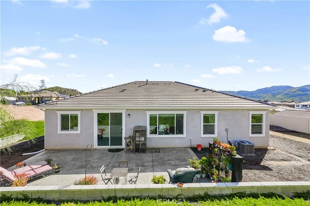 13621 Donegal, Moreno Valley, California 92555 home-pic-46