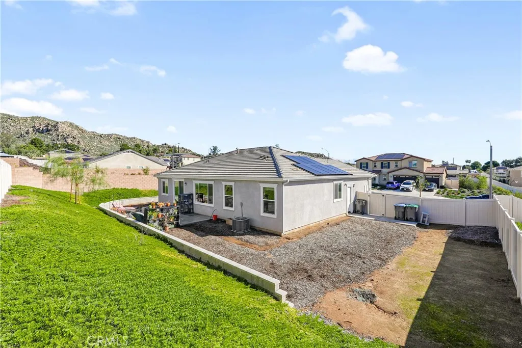 13621 Donegal, Moreno Valley, California 92555 home-pic-45