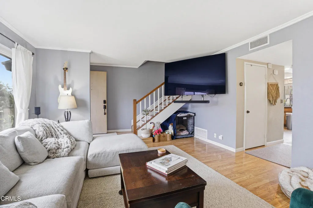 1552 Bittern Court, Ventura, California 93003 home-pic-6