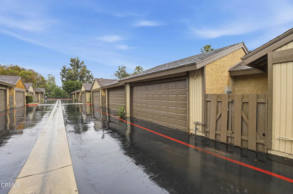 1552 Bittern Court, Ventura, California 93003 home-pic-27