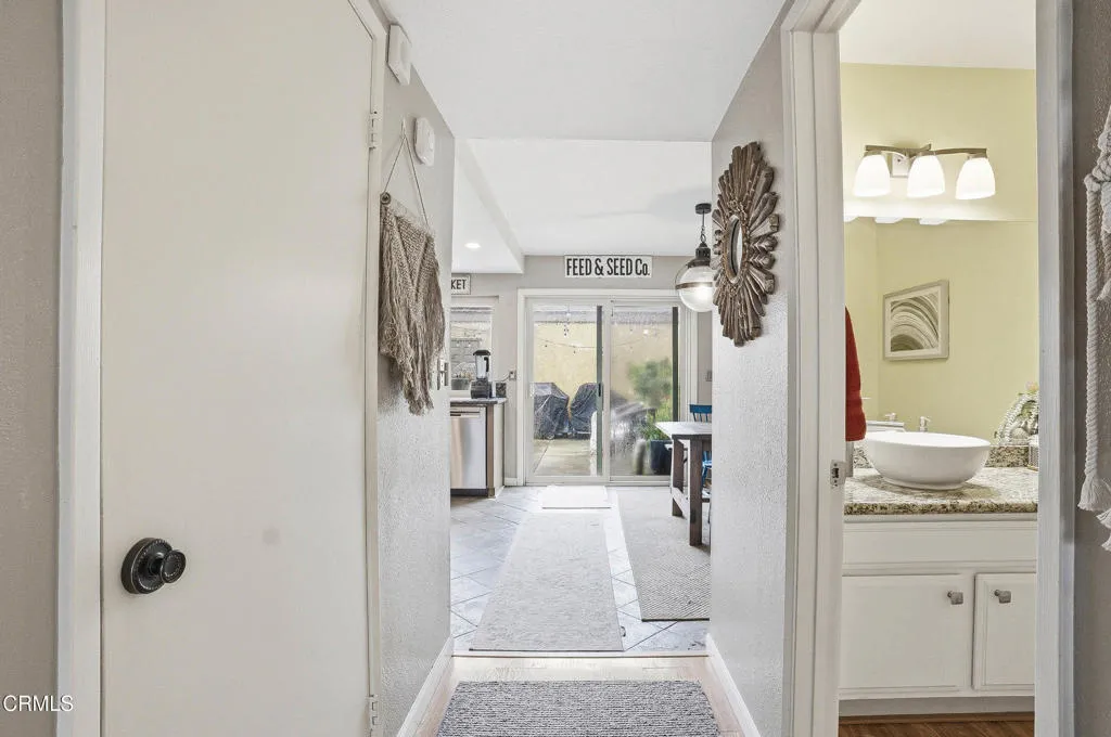 1552 Bittern Court, Ventura, California 93003 home-pic-8