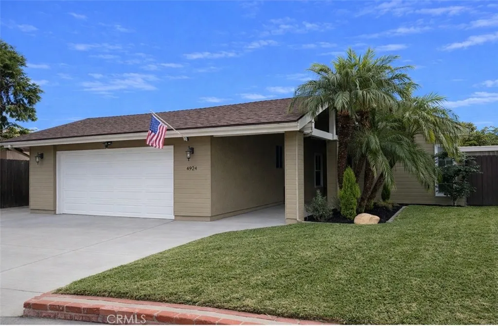 4924 E Budlong Street, Anaheim, California 92807 home-pic-1