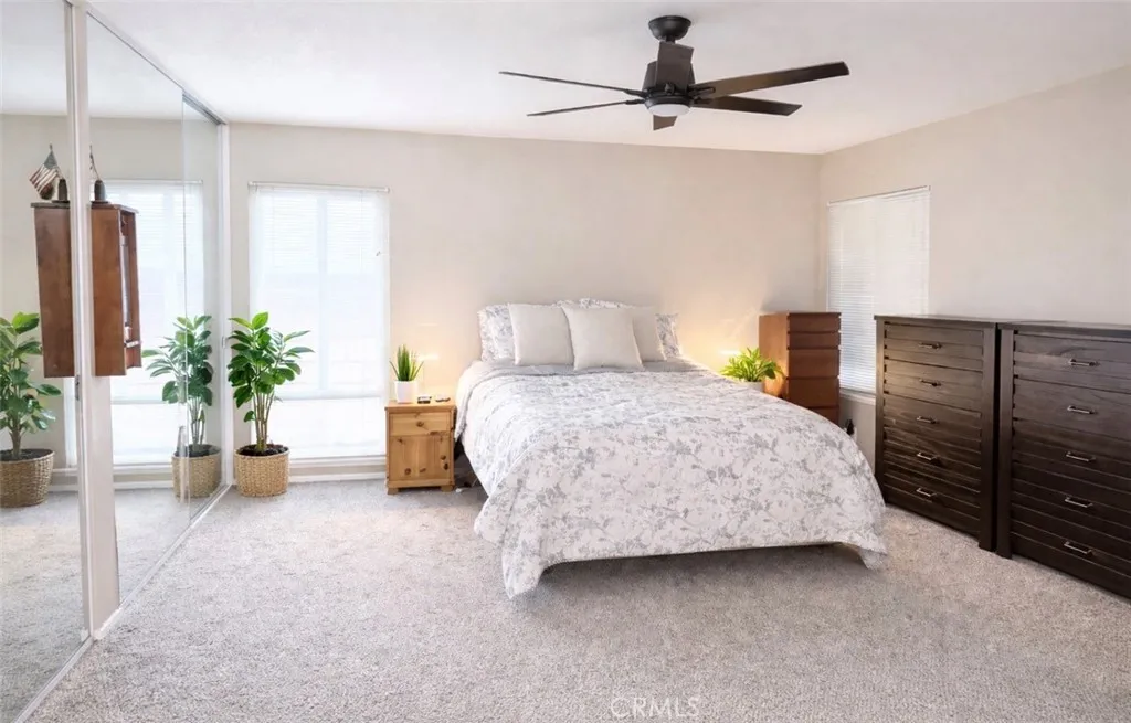 4924 E Budlong Street, Anaheim, California 92807 home-pic-16