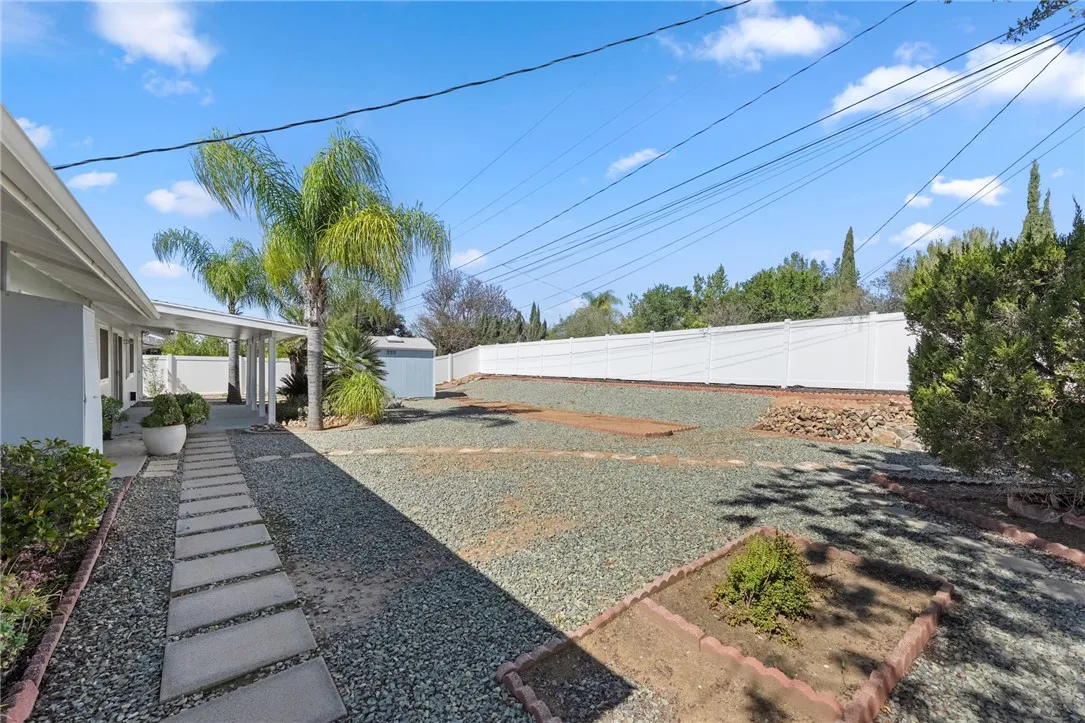 27146 El Rancho, Menifee, California 92586 home-pic-31