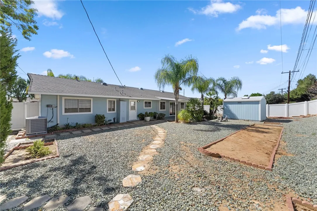 27146 El Rancho, Menifee, California 92586 home-pic-32