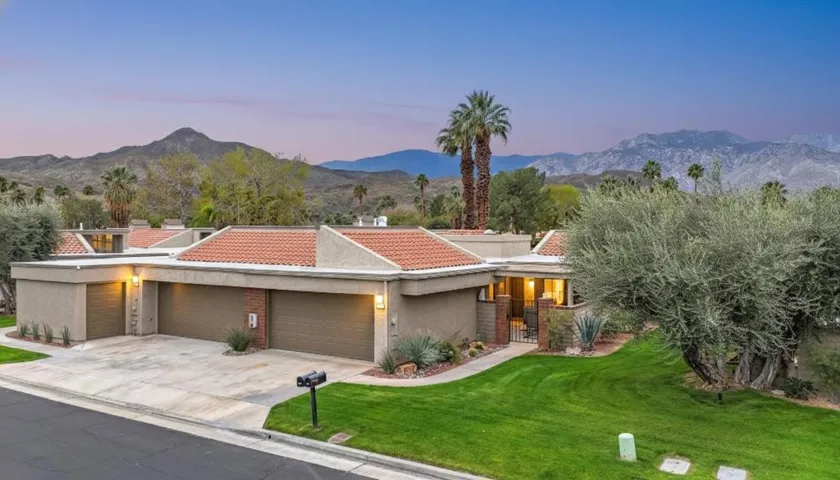 Impeccable cul-de-sac location