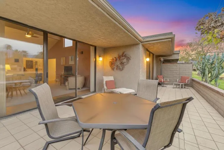 Seamless indoor-outdoor living