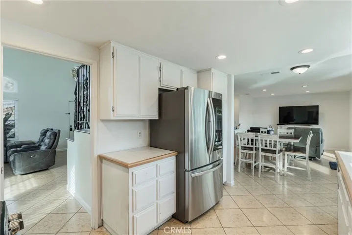 Open kitchen