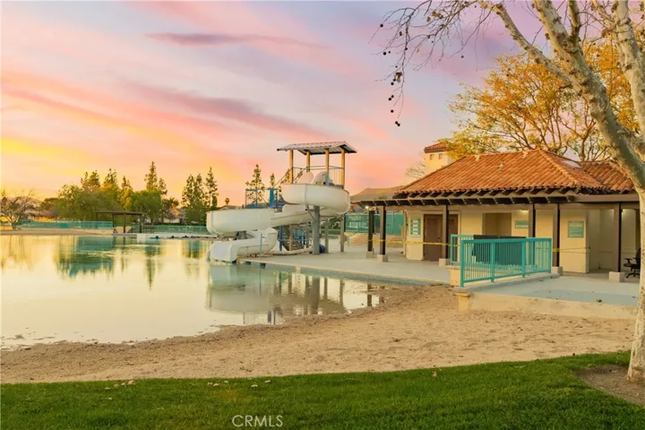 Community pool