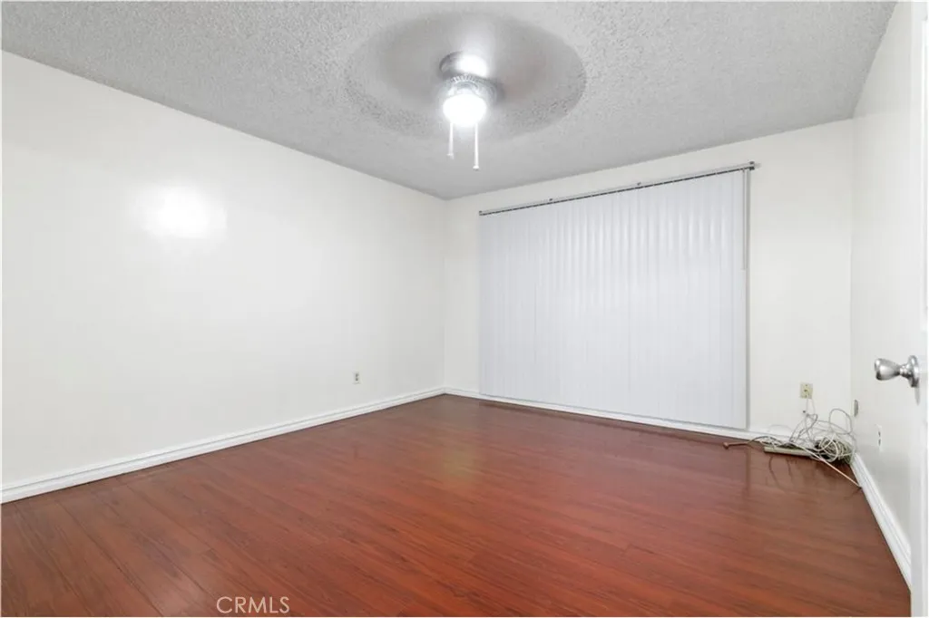 444 Obispo Avenue 3, Long Beach, California 90814 home-pic-7