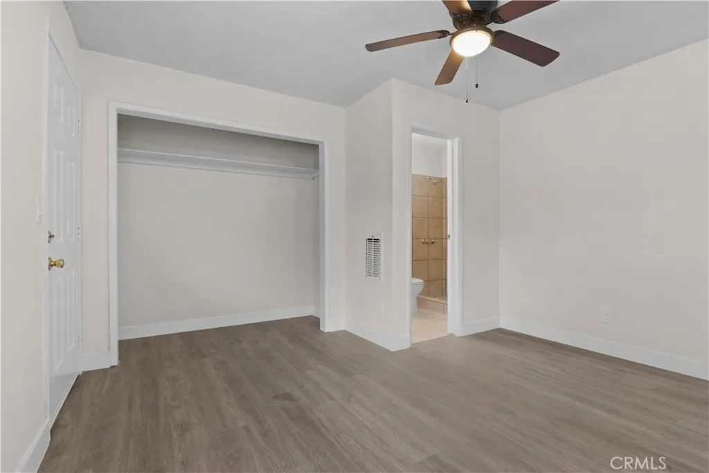 1622 Firestone Boulevard, Los Angeles, California 90001 home-pic-16