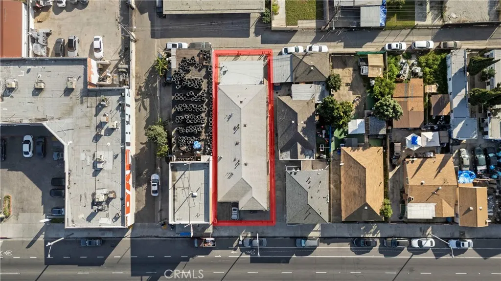 1622 Firestone Boulevard, Los Angeles, California 90001 home-pic-1