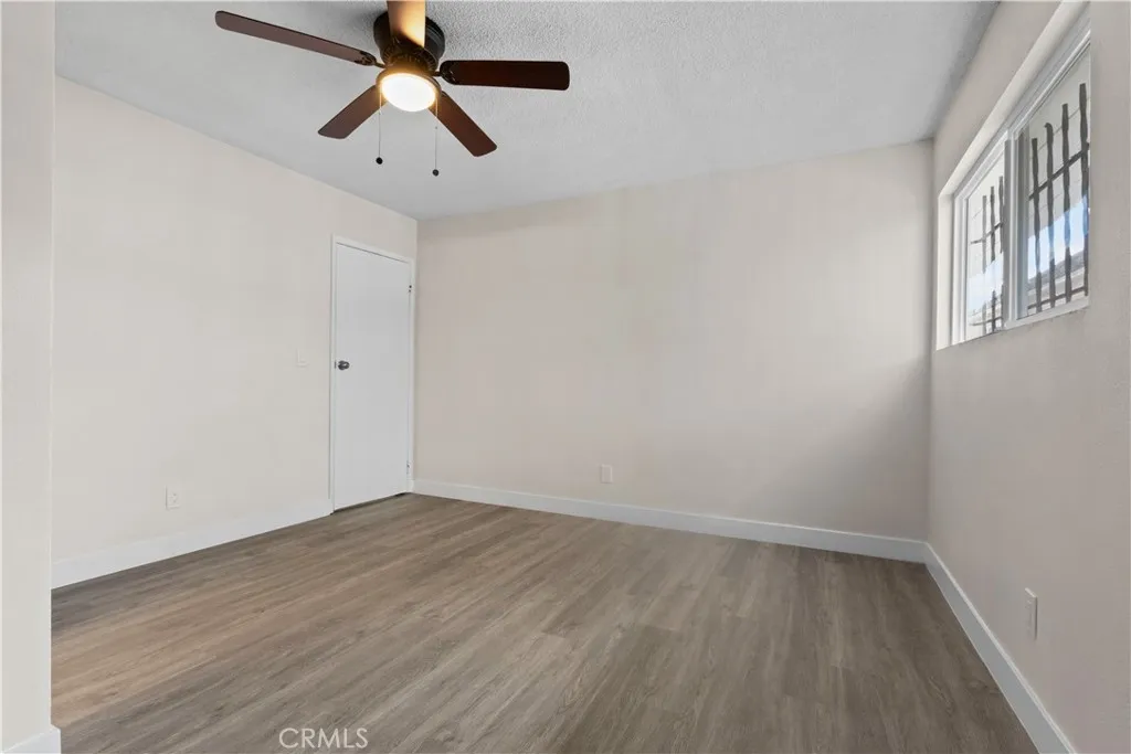 1622 Firestone Boulevard, Los Angeles, California 90001 home-pic-17
