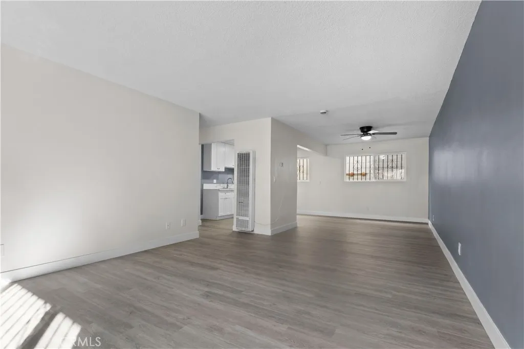 1622 Firestone Boulevard, Los Angeles, California 90001 home-pic-8