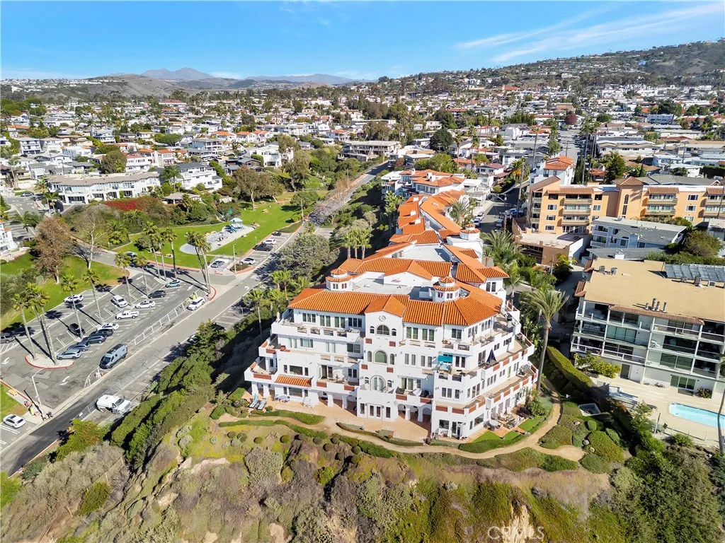 412 Arenoso 105, San Clemente, California 92672 home-pic-24