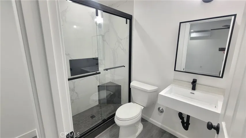 Beautiful Bathroom!