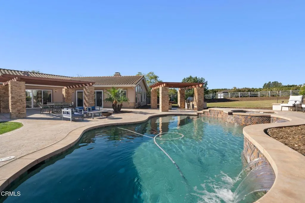 2550 Riave Court, Camarillo, California 93012 home-pic-12