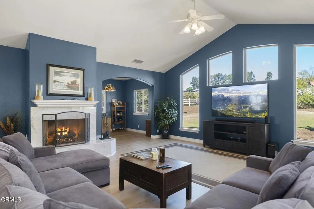 2550 Riave Court, Camarillo, California 93012 home-pic-7