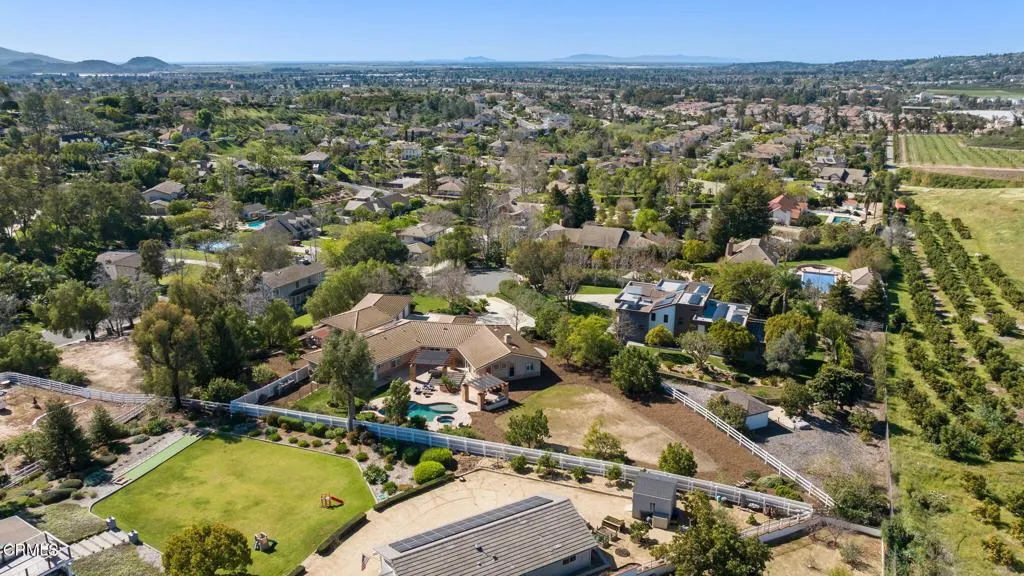 2550 Riave Court, Camarillo, California 93012 home-pic-43