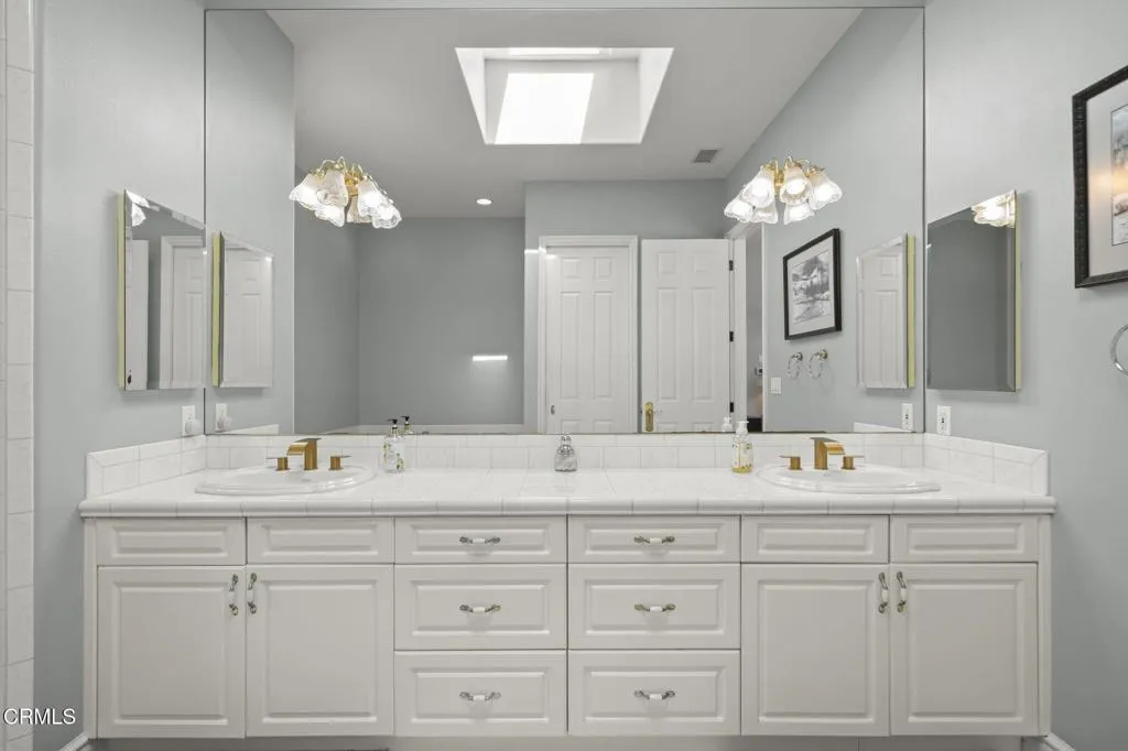 2550 Riave Court, Camarillo, California 93012 home-pic-23