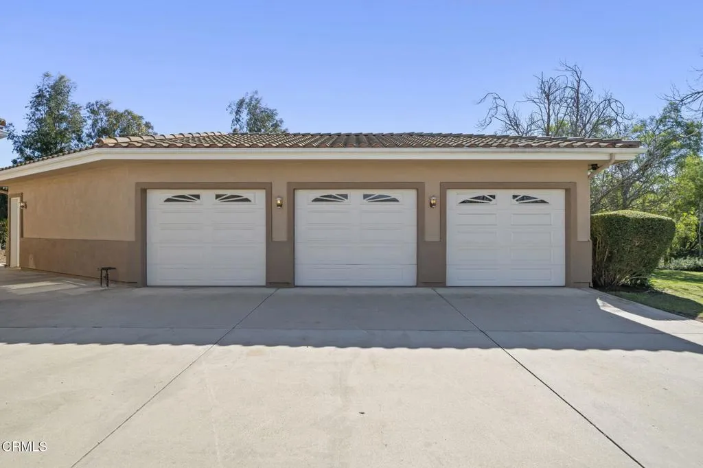 2550 Riave Court, Camarillo, California 93012 home-pic-32